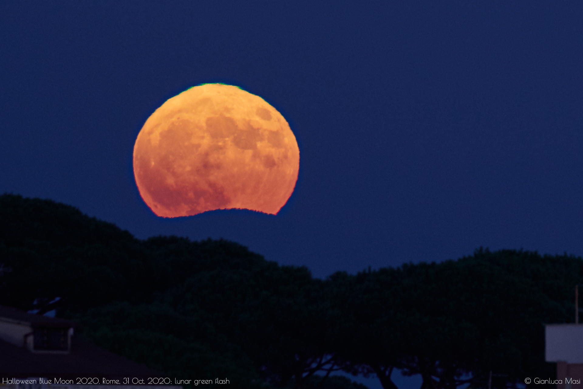 Halloween Blue Moon 2020 a very special treat 31 Oct. 2020 The